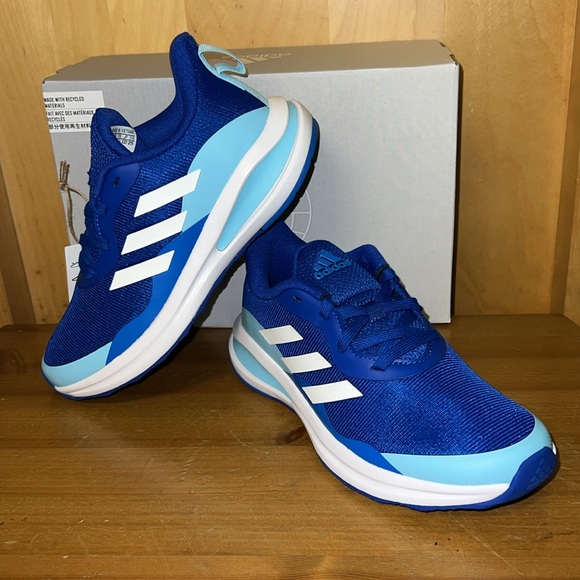 Adidas Fortarun Boy’s Running Shoes NIB - Picture 2 of 3